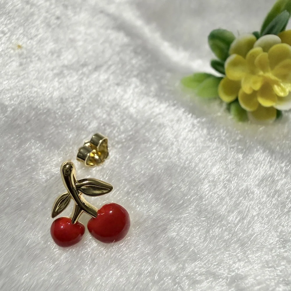 🍒 Coach Red Cherry Stud Earrings - Picture 4 of 5